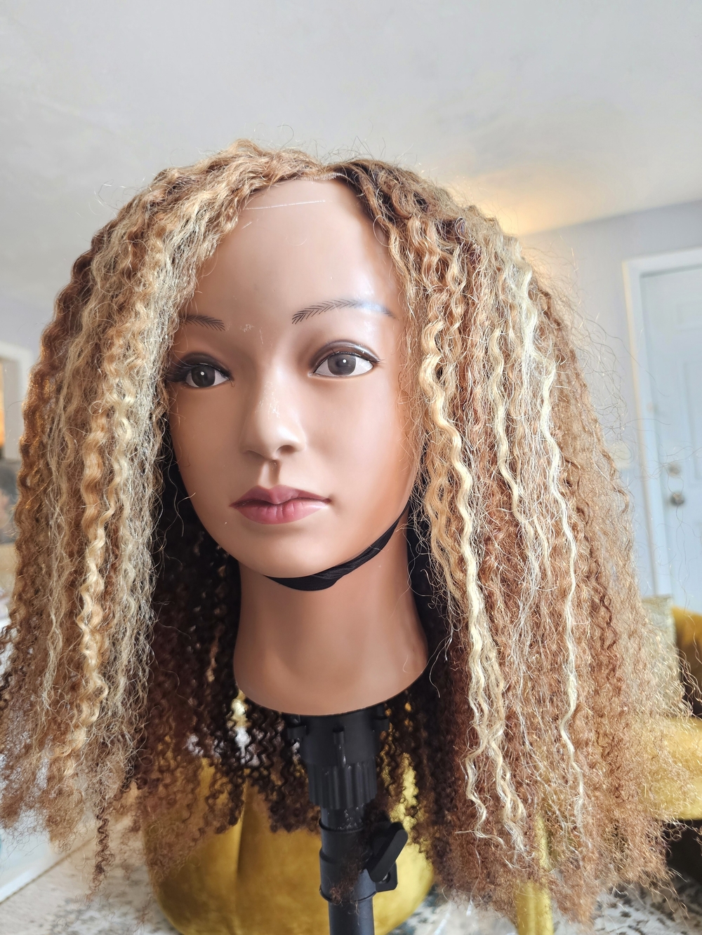 Kinky Texture, 100%Curly Blonde Highlighted Wig - Natural Brown, Auburn & Blonde